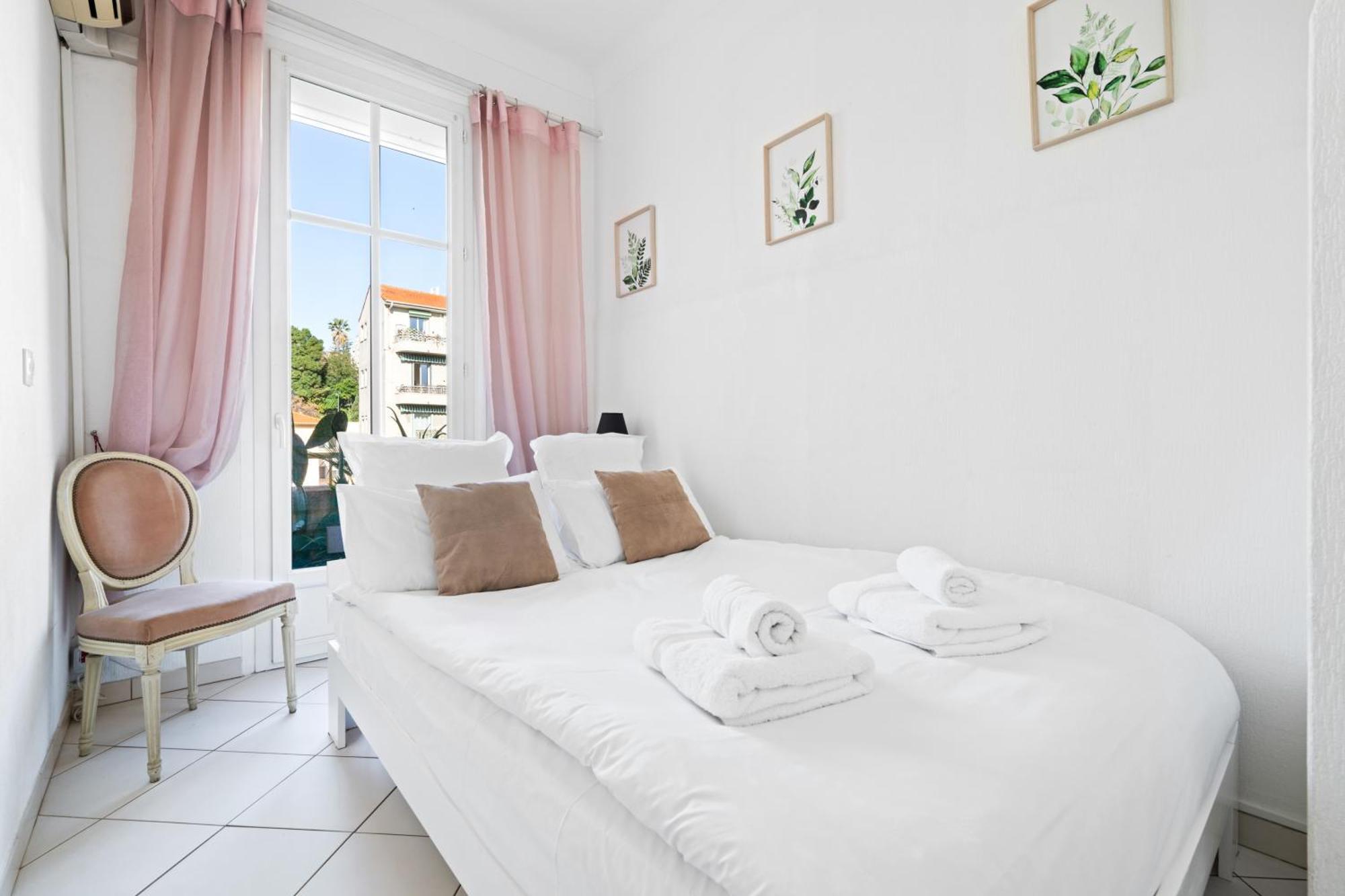 Sunlight Properties - "Maryland " - Sea Front Niza Exterior foto